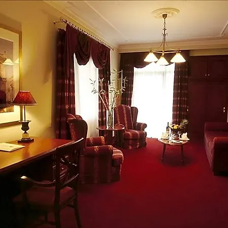 Aiges Melathron Hotel 4*
