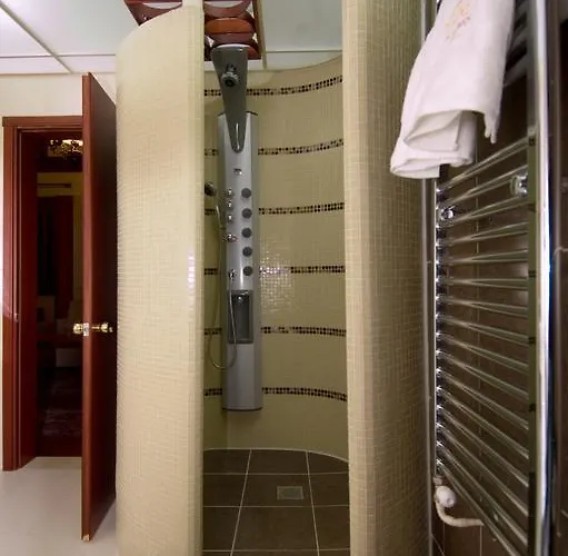 αιγές μέλαθρον Ξενοδοχείο