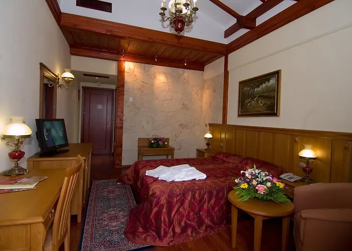 Aiges Melathron Veria (Imathia)