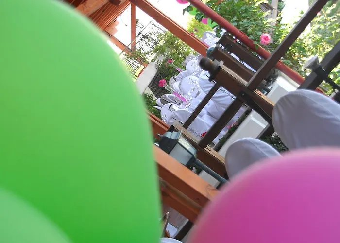 αιγές μέλαθρον Ξενοδοχείο